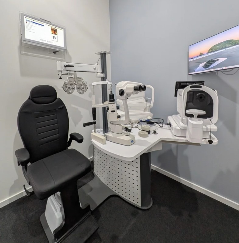 State-of-the-art clinical consulting room at Lens Lounge Eyecare in Coffs Harbour